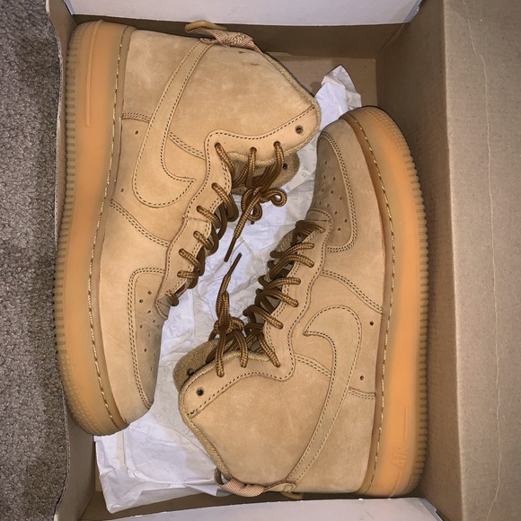 NIKE AIR FORCE 1 HIGH - Picture 3 of 5